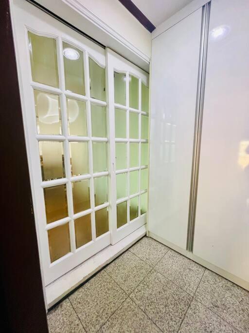 The Biggest Three Bedroom In Hongdae, Sinchon, Yonsei سيول المظهر الخارجي الصورة